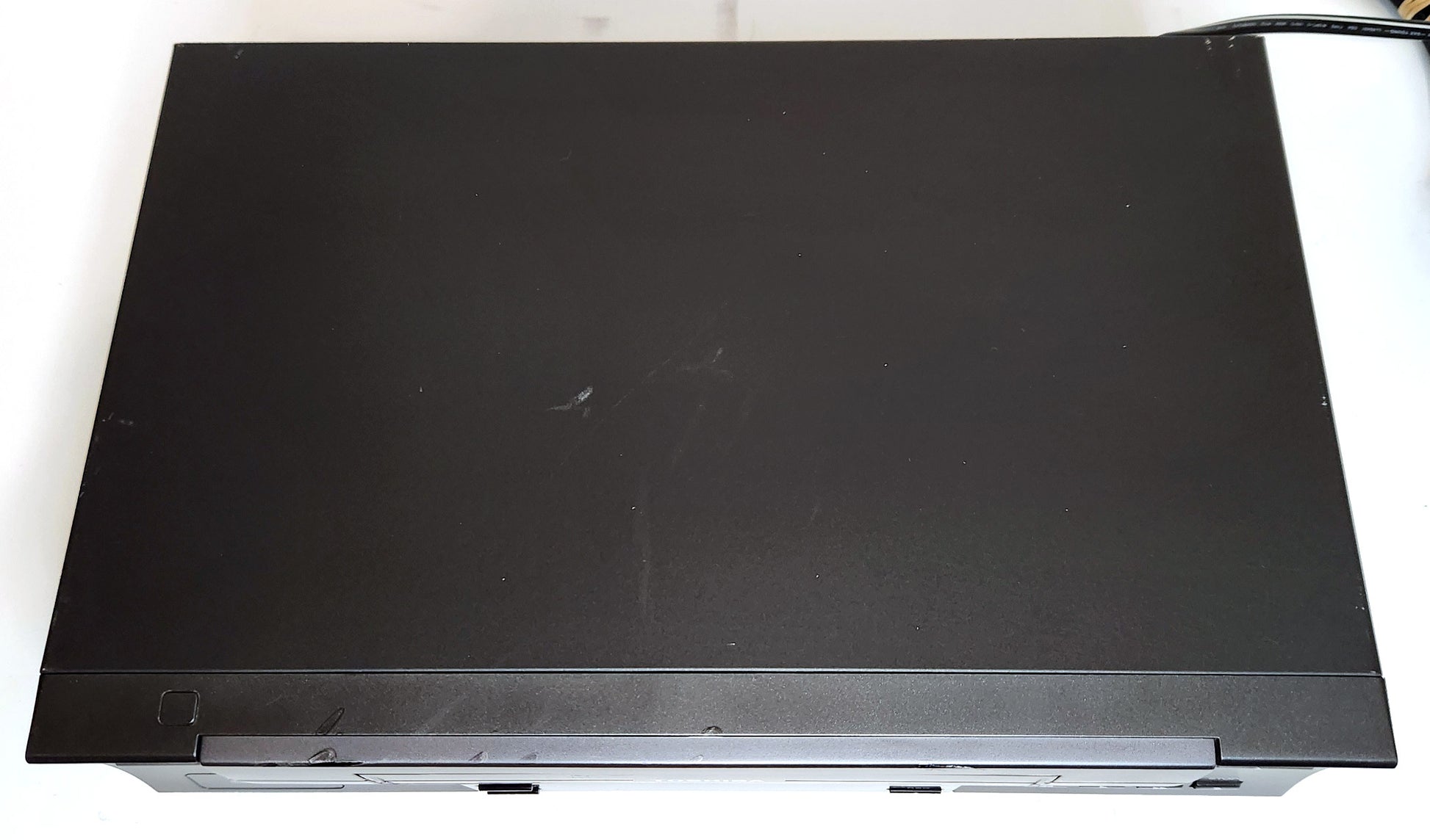 Toshiba W-55 VCR, 4-Head Hi-Fi Stereo - Top