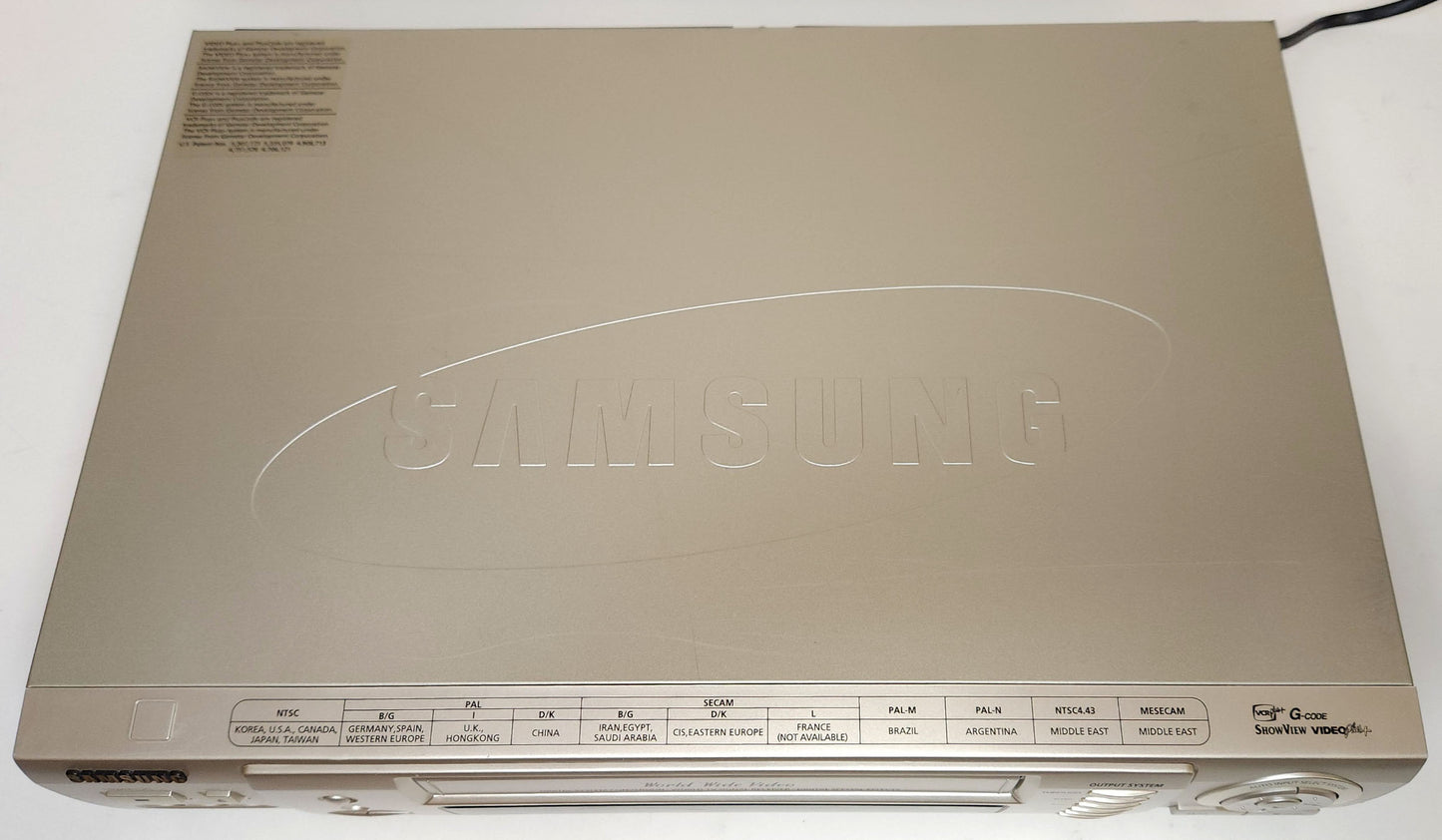 Samsung SV-5000W Worldwide VCR, NTSC, PAL, SECAM - Top
