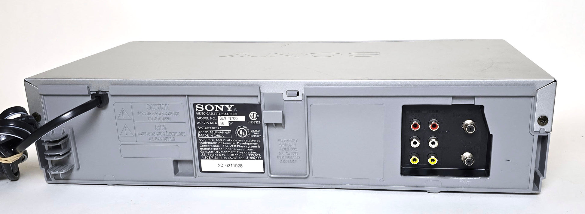 Sony SLV-N700 VCR, 4-Head Hi-Fi Stereo - Rear