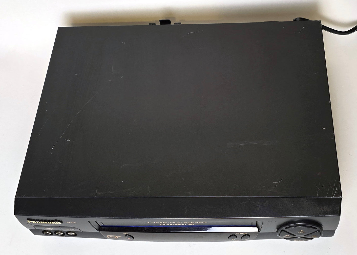 Panasonic PV-9451 Omnivision VCR, 4-Head Hi-Fi Stereo - Top