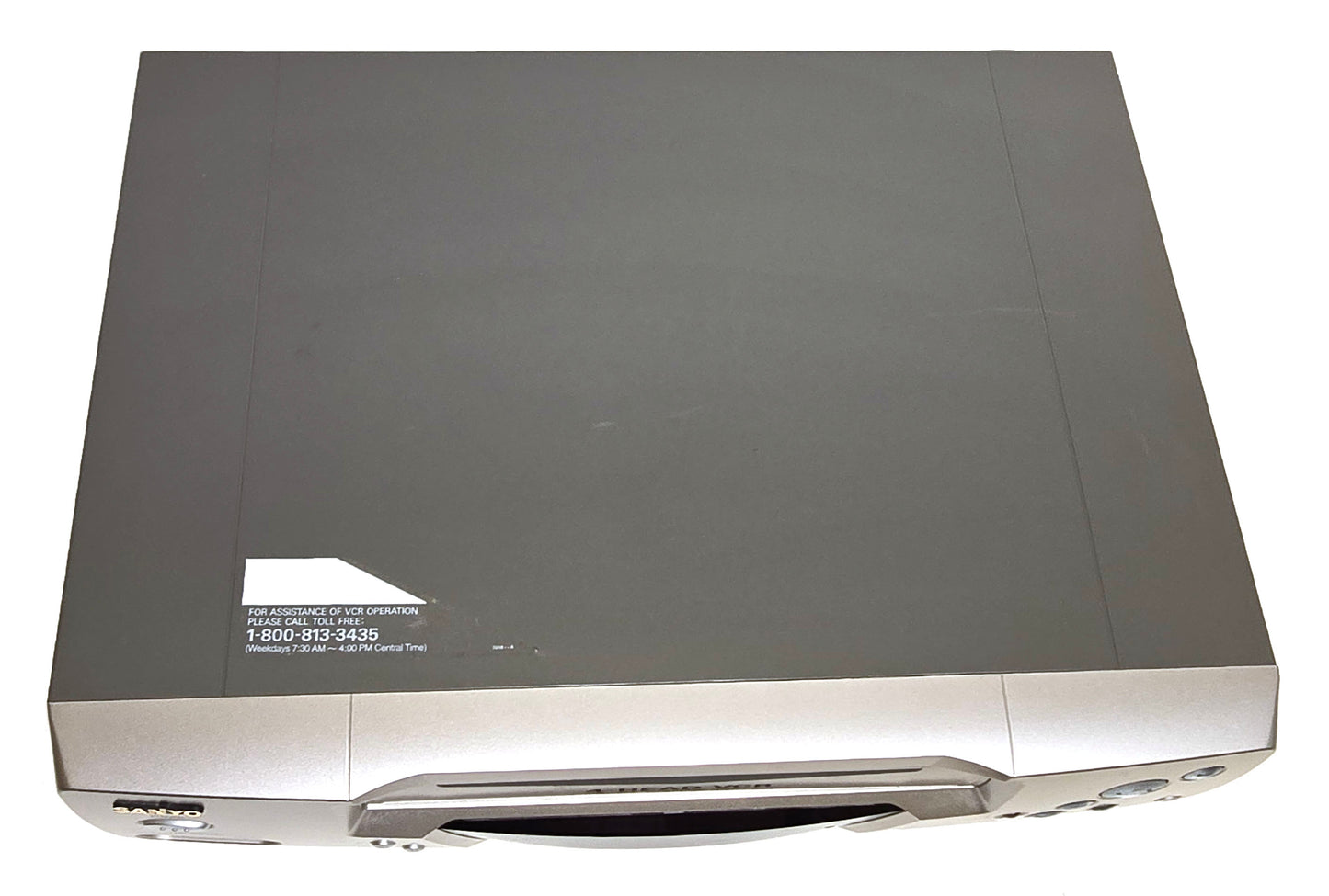 Sanyo VWM-390 VCR, 4-Head Mono - Top