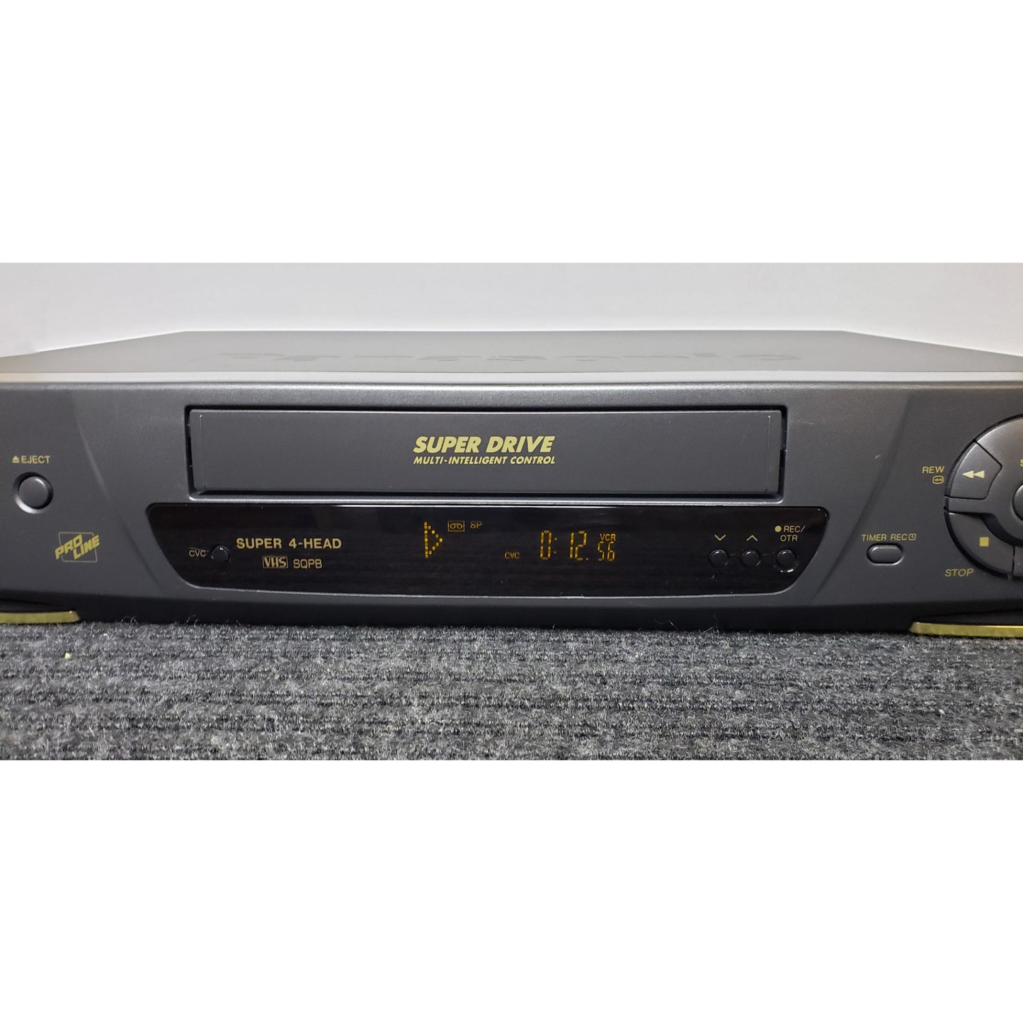 Panasonic AG-1330P Pro-Line Super Drive VCR, 4-Head Mono - Front Detail