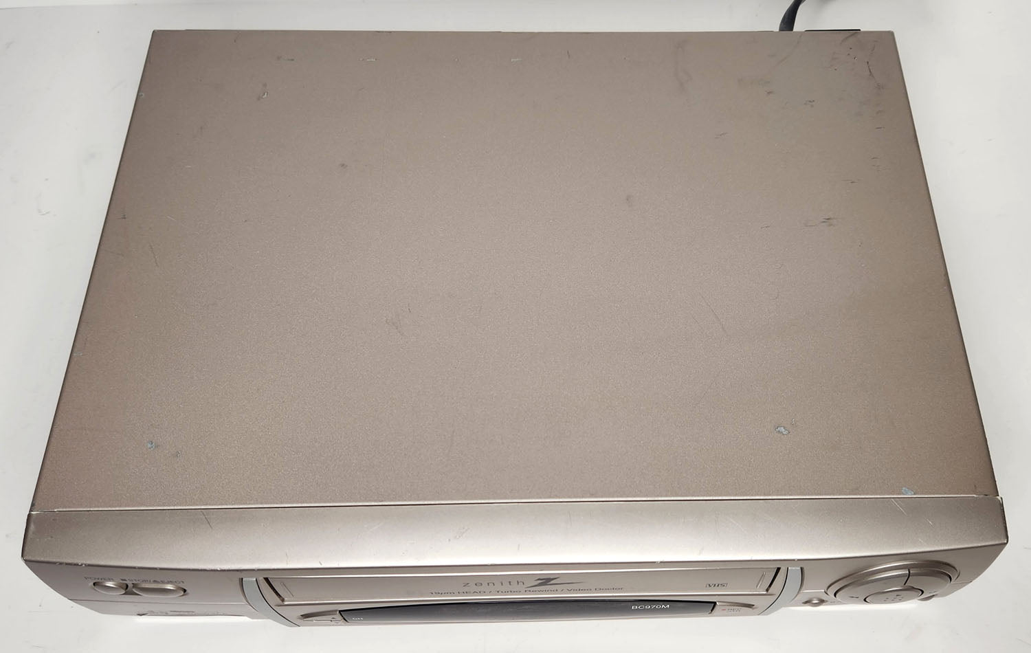 Zenith BC970M VCR, 4-Head Hi-Fi Stereo - Top