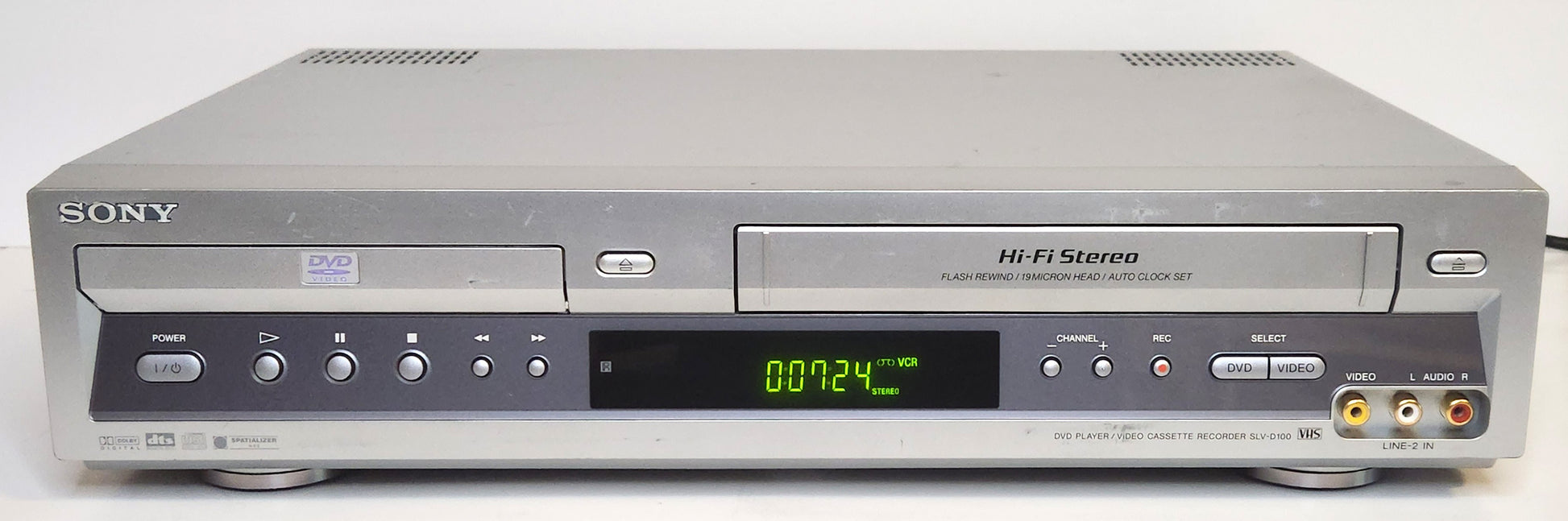 Sony SLV-D100 VCR/DVD Player Combo - Front