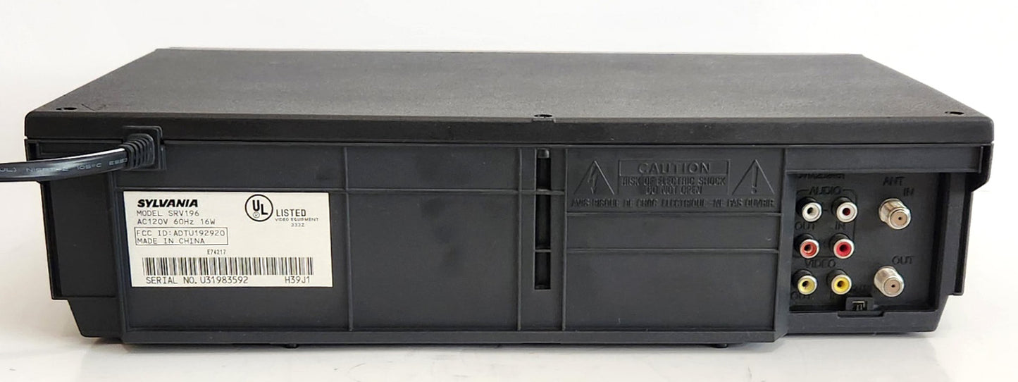 Sylvania SRV196 VCR, 4-Head Hi-Fi Stereo - Rear