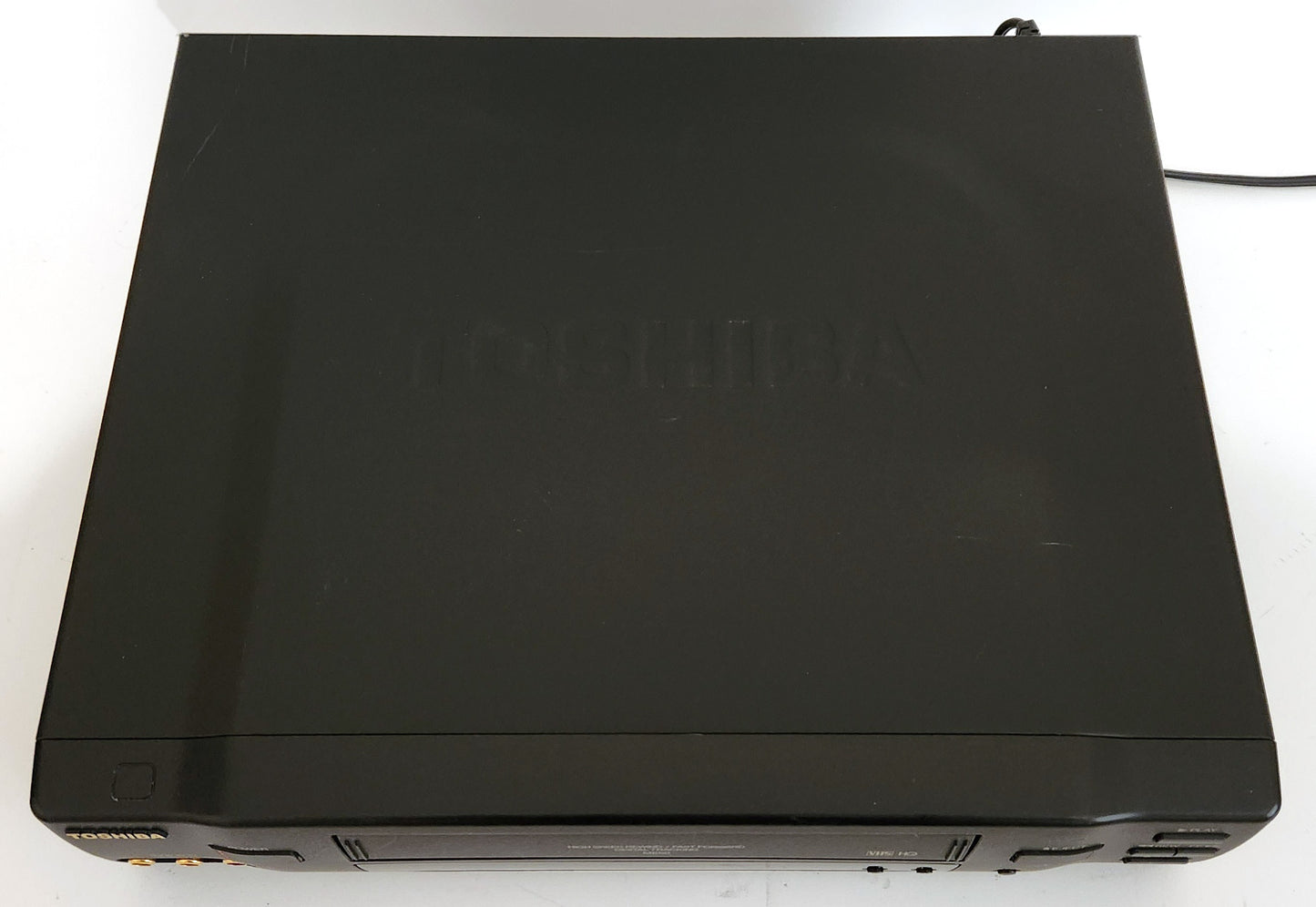 Toshiba M-650 VCR, 4-Head Hi-Fi Stereo - Top