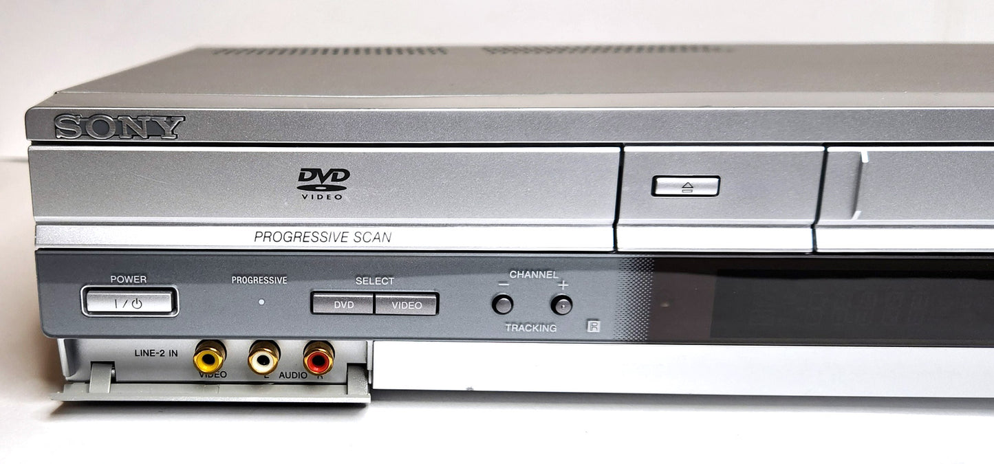 Sony SLV-D560P VCR/DVD Player Combo - Left