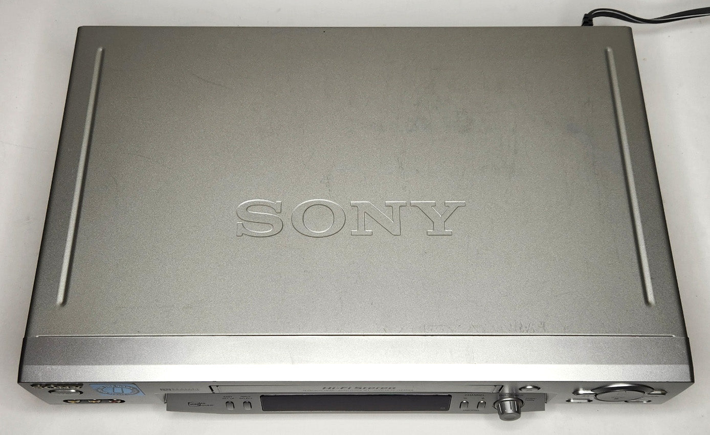 Sony SLV-N81 VCR, 4-Head Hi-Fi Stereo - Top