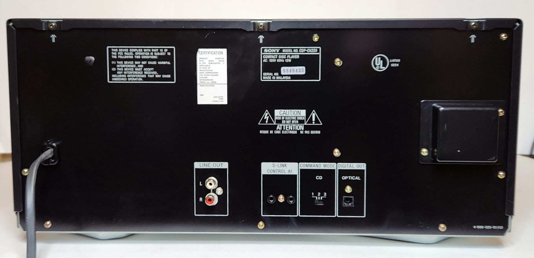 Sony CDP-CX220 MegaStorage 200 CD Changer - Rear