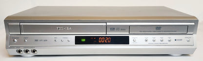 Toshiba SD-V392SU VCR/DVD Player Combo - Front