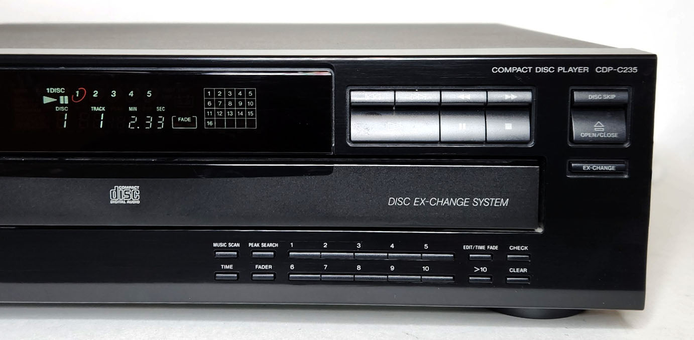 Sony CDP-C235 5-Disc Carousel CD Changer - Right