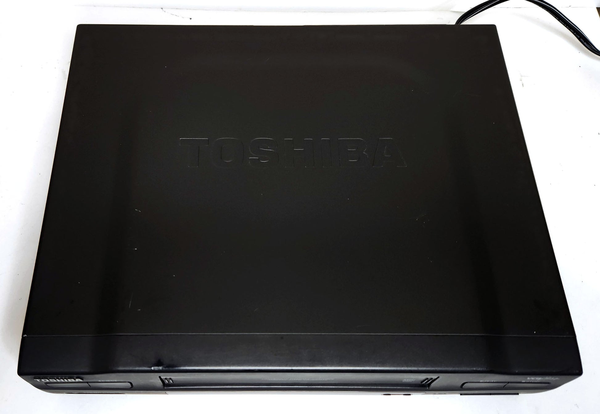 Toshiba M-65 VCR, 4-Head Hi-Fi Stereo - Top