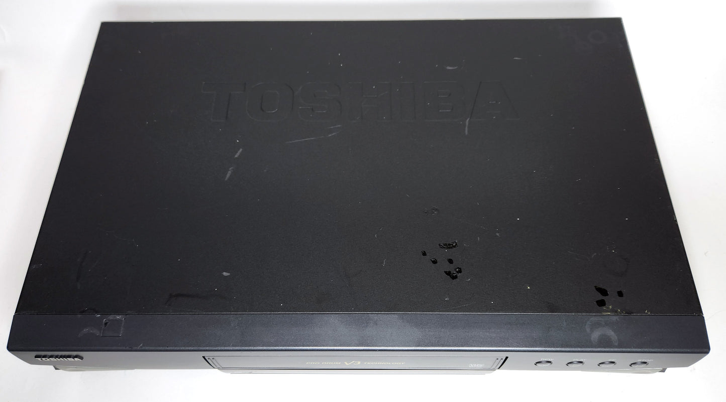 Toshiba M-735 VCR, 6-Head Hi-Fi Stereo - Top