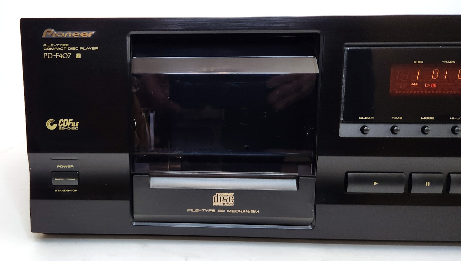 Pioneer PD-F407 25-Disc CD Changer - Left