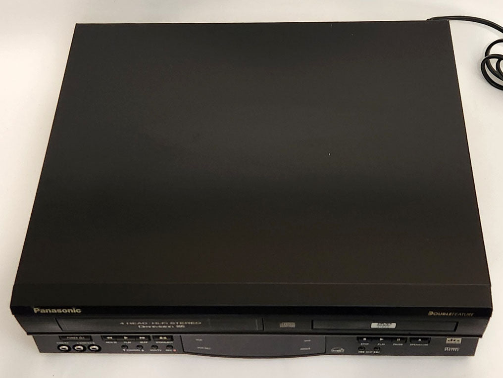 Panasonic PV-D4732 Omnivision VCR/DVD Player Combo - Top