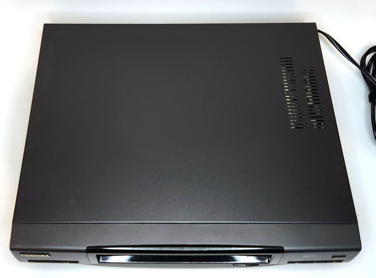 Toshiba M-449 VCR, 4-Head Mono - Top