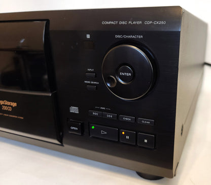 Sony CDP-CX250 MegaStorage 200 CD Changer - Right