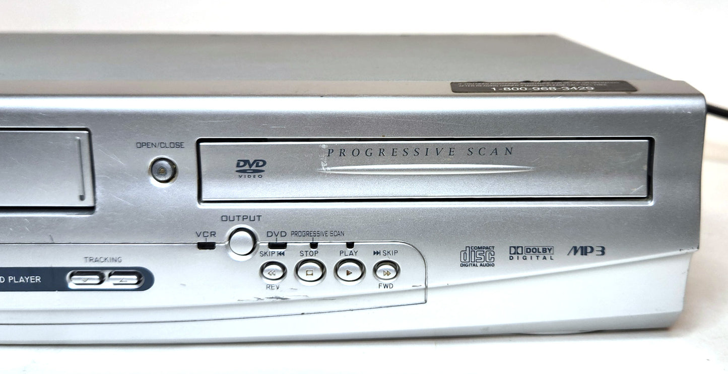 Sylvania DV220SL8 VCR/DVD Player Combo - Right