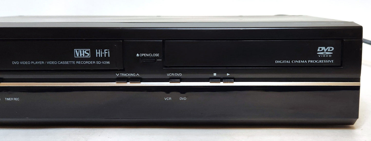 Toshiba SD-V296-K-TU VCR/DVD Player Combo - Right