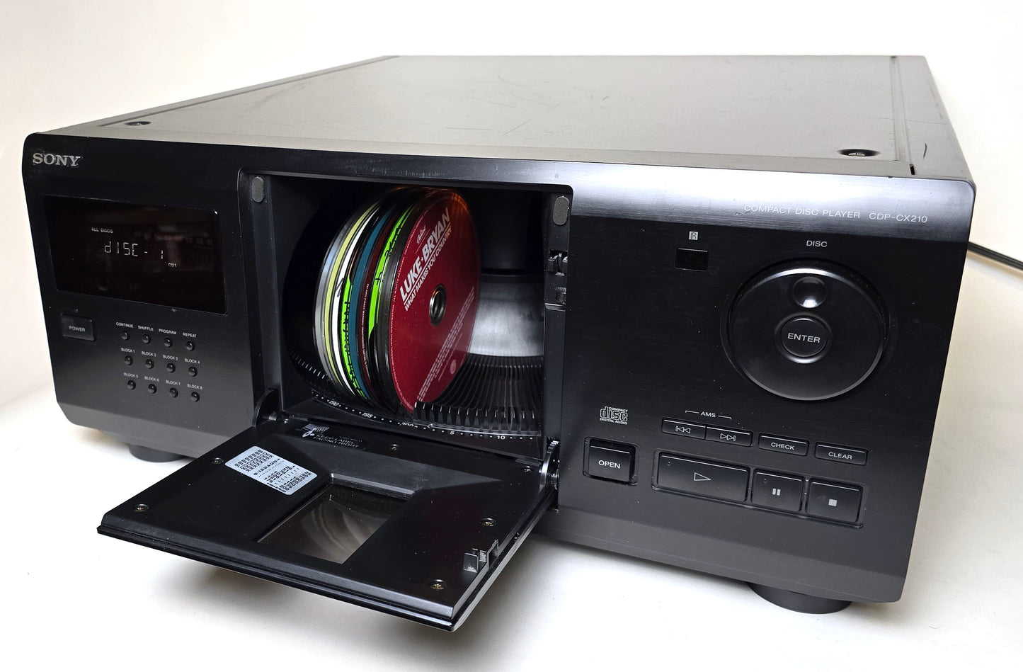 Sony CDP-CX210 MegaStorage 200 CD Change - Door Open
