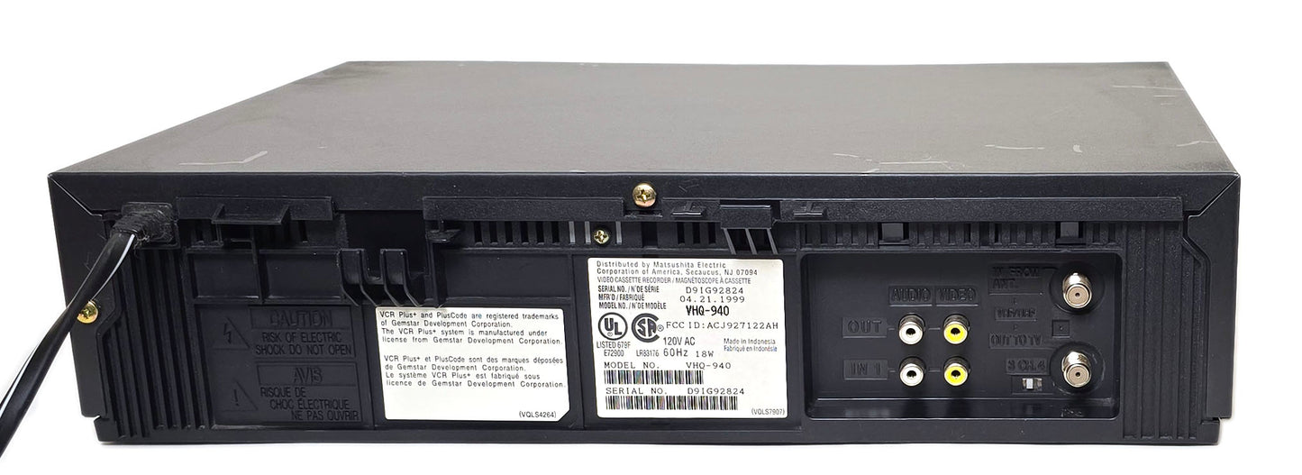 Quasar (Panasonic) VHQ-940 Omnivision VCR, 4-Head Mono - Rear