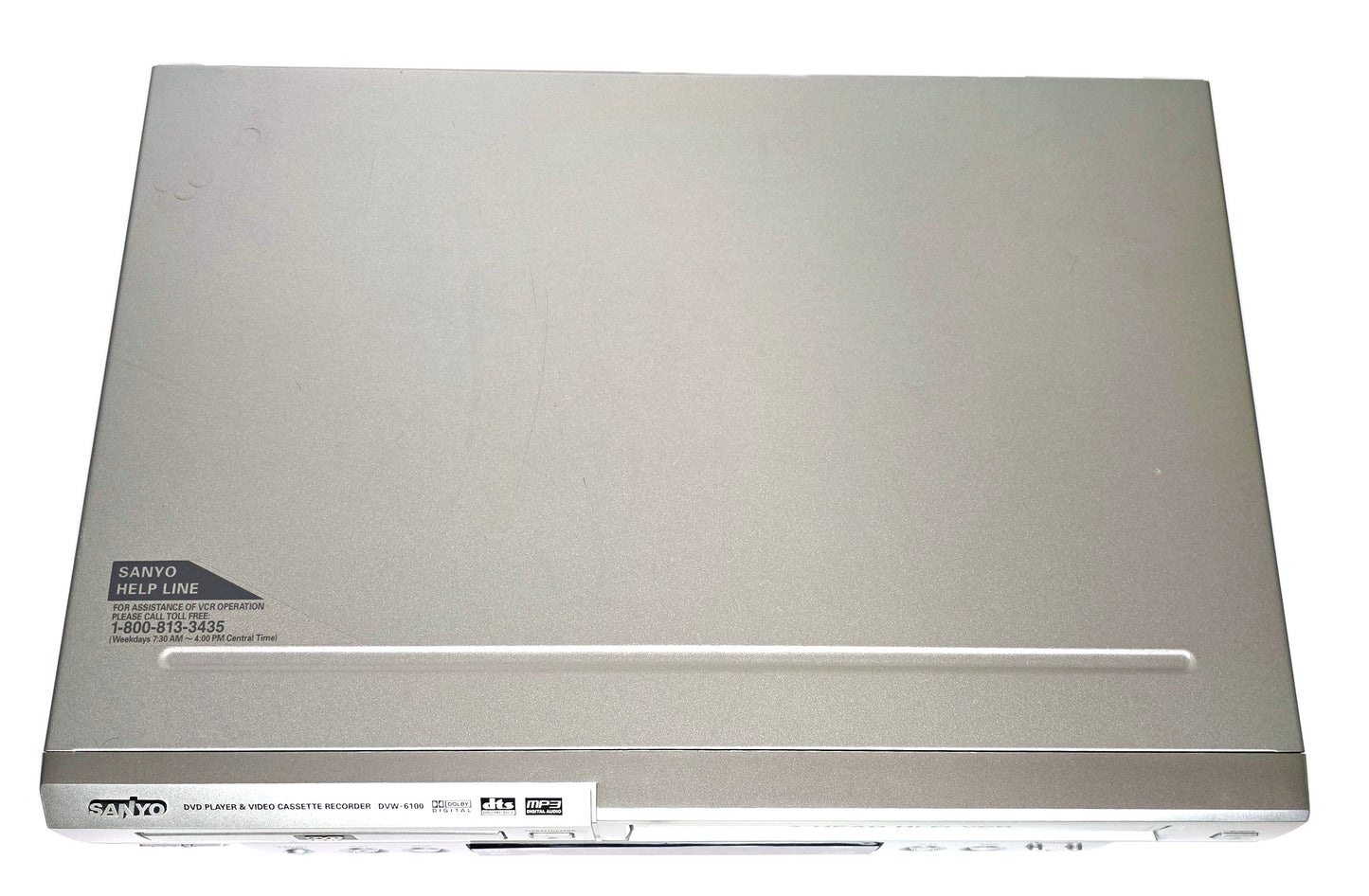 Sanyo DVW-6100 VCR/DVD Player Combo - Top