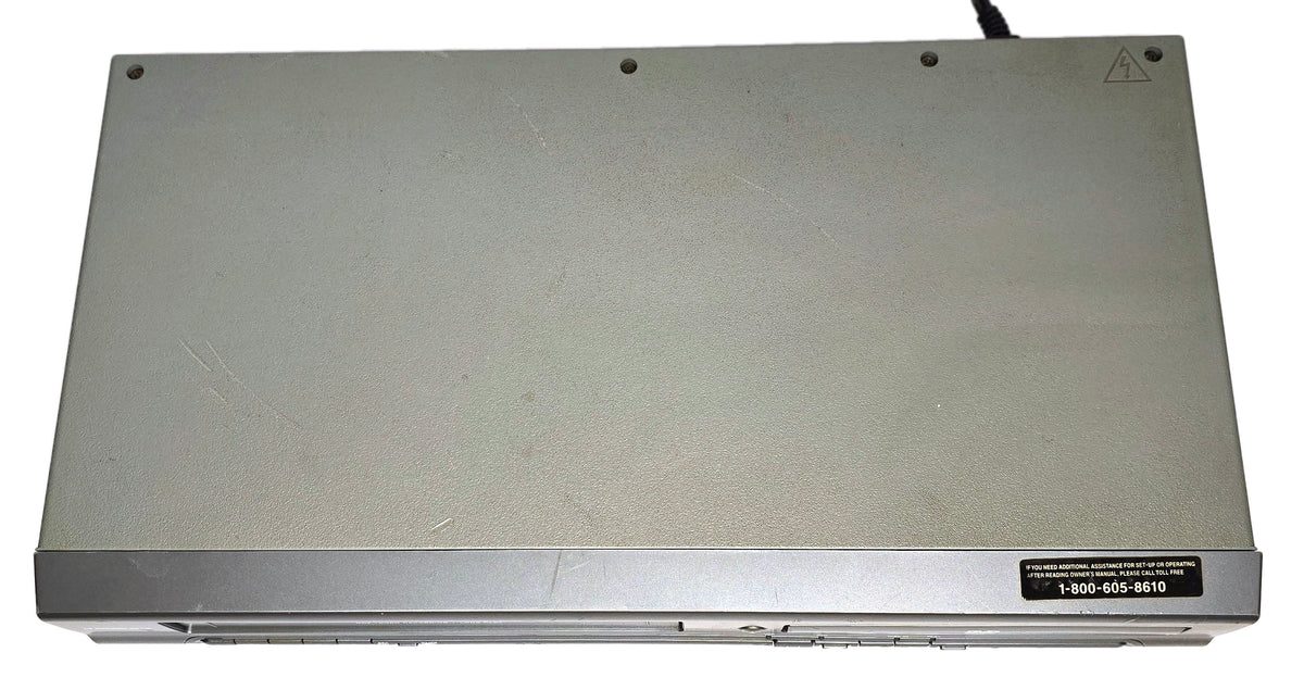 Magnavox MWD2205 VCR/DVD Player Combo - Top