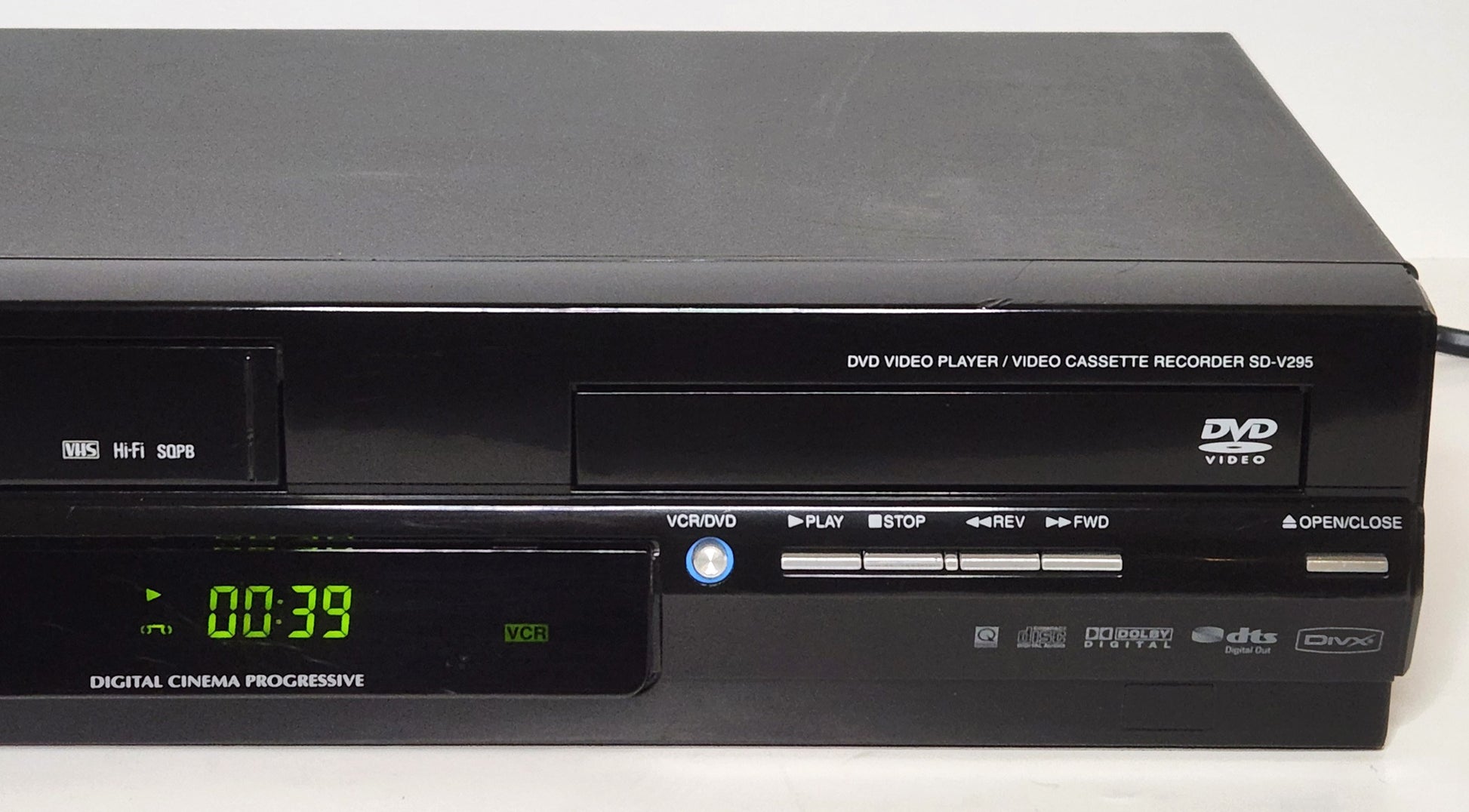 Toshiba SD-V295KU VCR/DVD Player Combo - Right