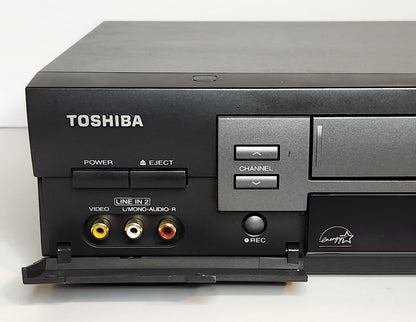 Toshiba W-605 VCR, 4-Head Hi-Fi Stereo - Front Inputs