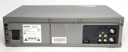 Sanyo VWM-380 VCR, 4-Head Mono - Rear