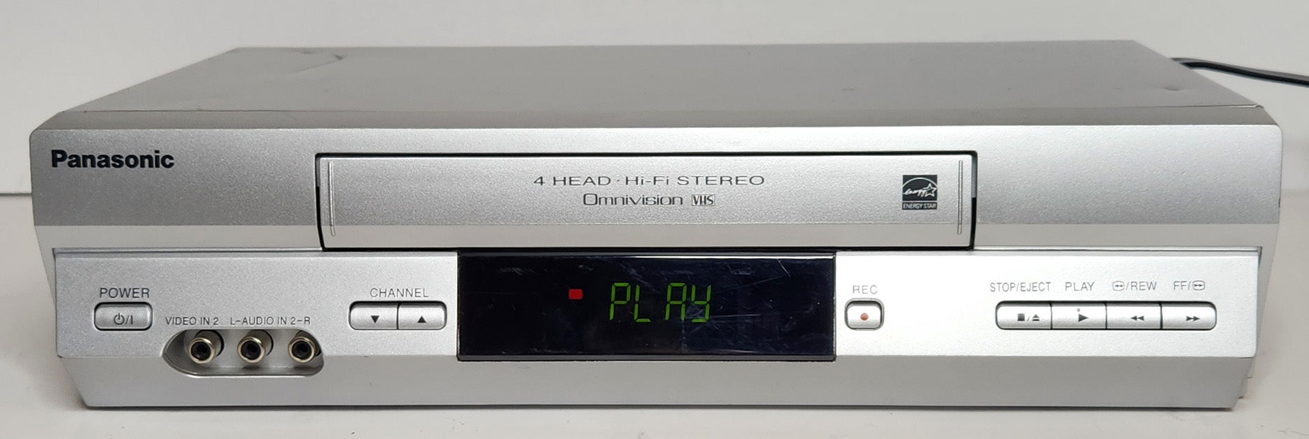 Panasonic PV-V4525S Omnivision VCR, 4-Head Hi-Fi Stereo - Front