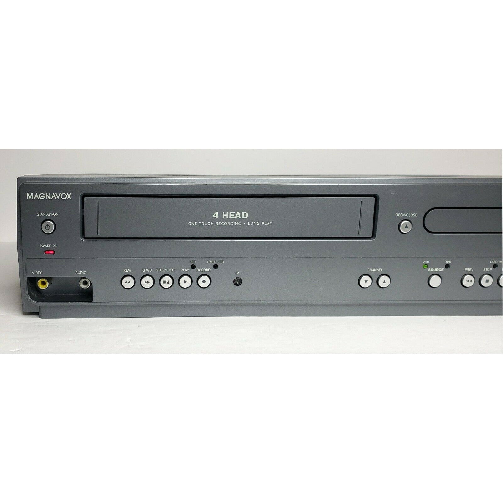 Magnavox CMWD2206 VCR/DVD Player Combo - Left Detail