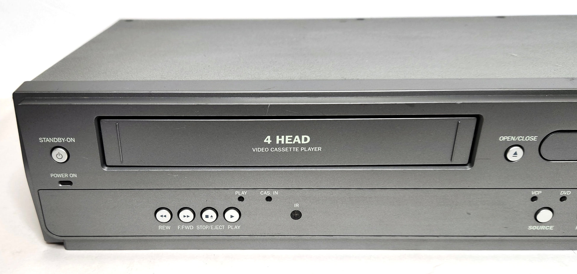 Magnavox DV200MW8 VCP/DVD Player Combo - Left