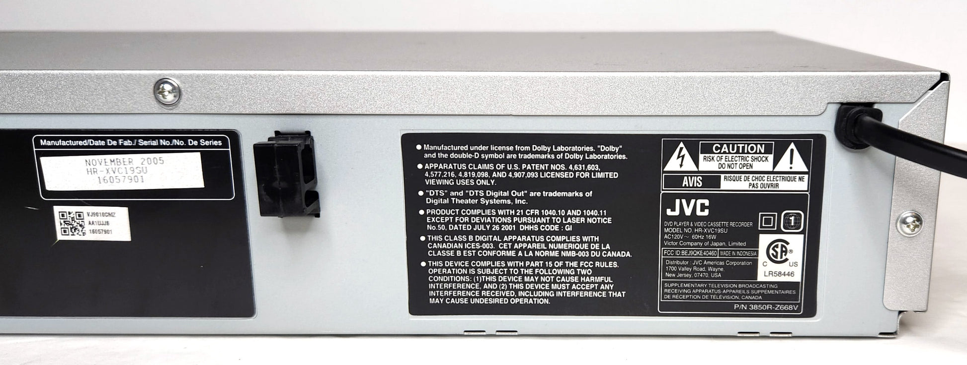 JVC HR-XVC19SU VCR/DVD Player Combo - Label