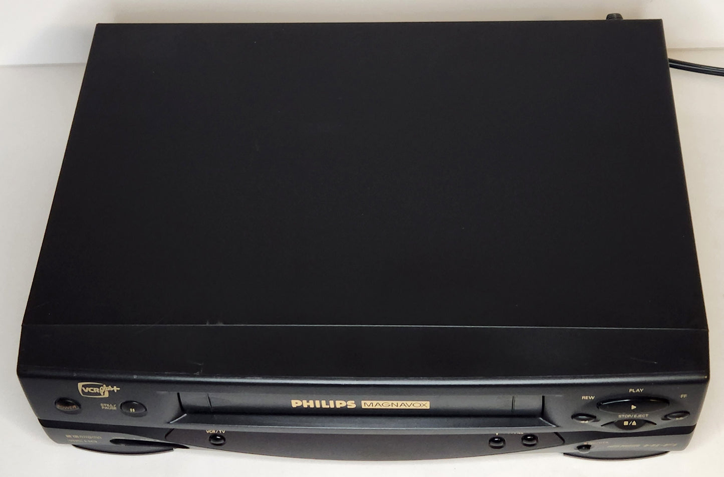 Philips Magnavox VRZ255 VCR, 4-Head Hi-Fi Stereo - Top
