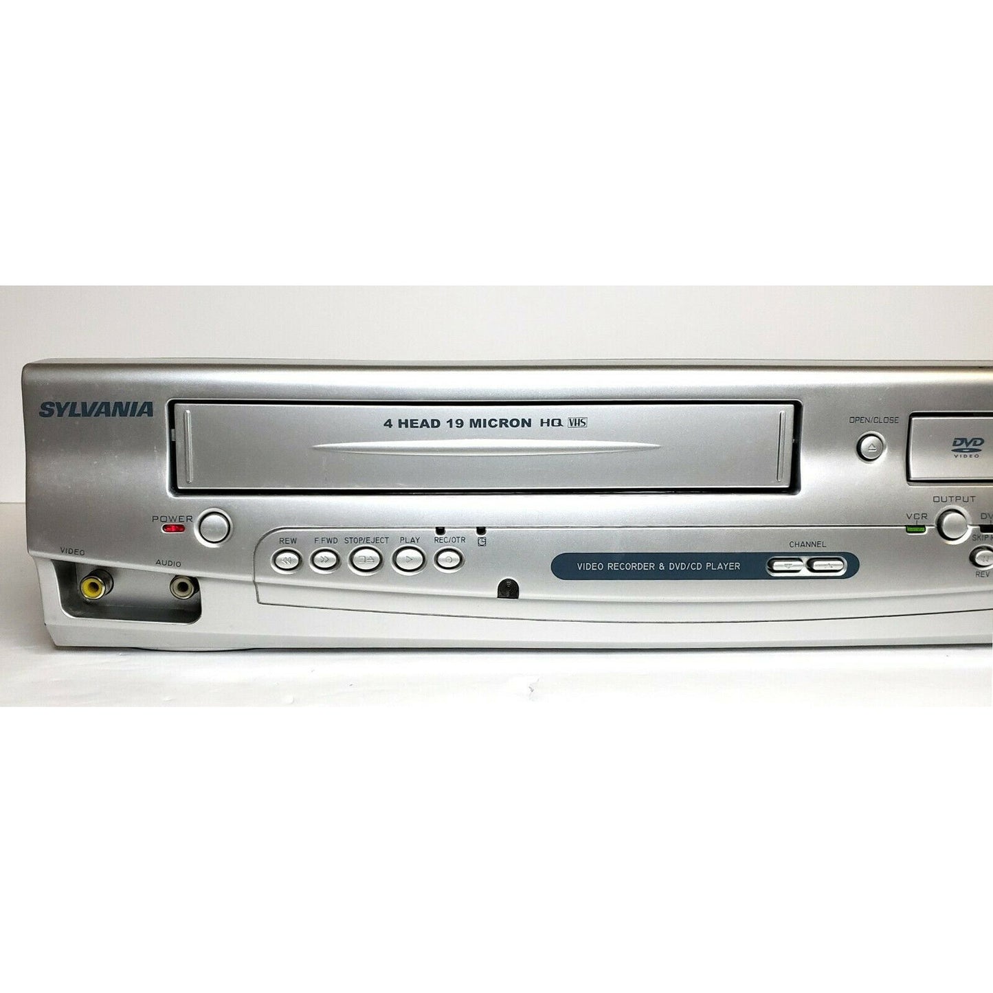 Sylvania DVC840G VCR/DVD Player Combo - Left Detail